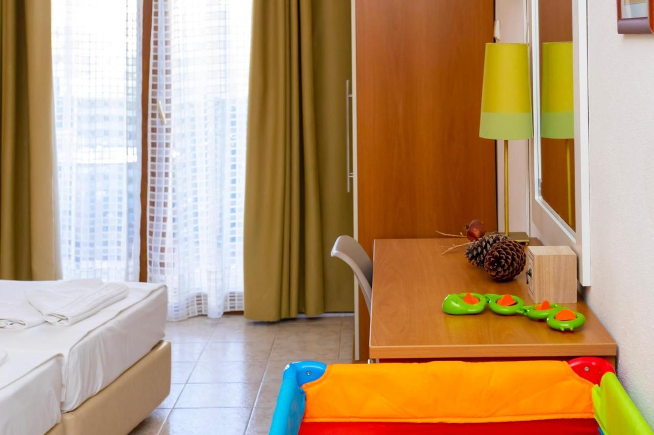 Dimitria Hotel Leptokaryá Luaran gambar